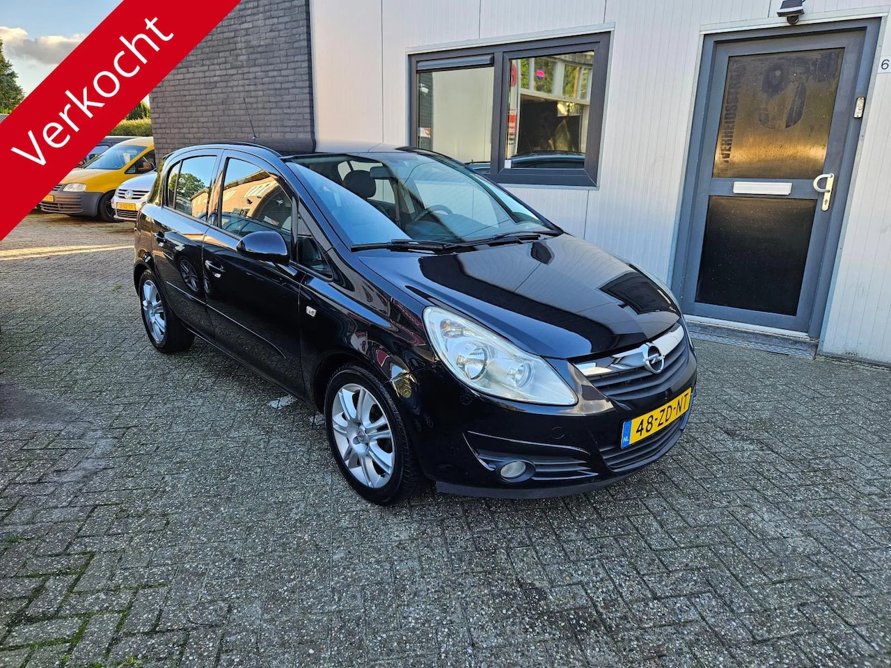 Opel Corsa - 1.4-16V Cosmo 1.4-16V Cosmo - AutoWereld.nl