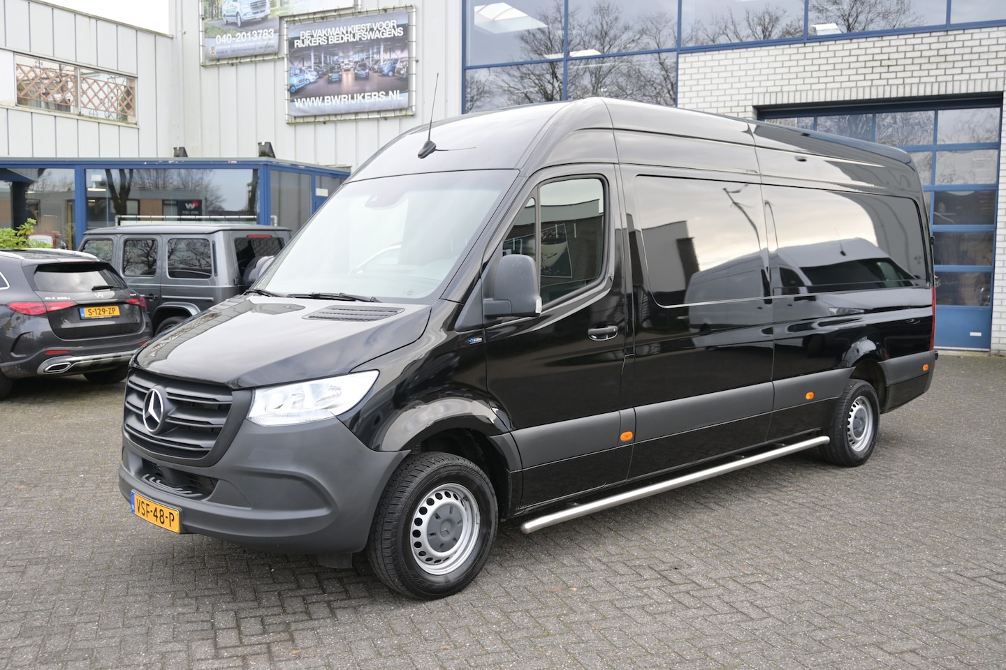 Mercedes-Benz Sprinter - 317 CDI L3H2 RWD 3500kg trekhaak, MBUX navigatie met camera, Geveerde stoel - AutoWereld.nl