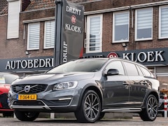 Volvo V60 Cross Country - 2.0 T5 AWD Summum PANO 19 INCH CAMERA TREKHAAK ELEK STOELEN 1220000KM