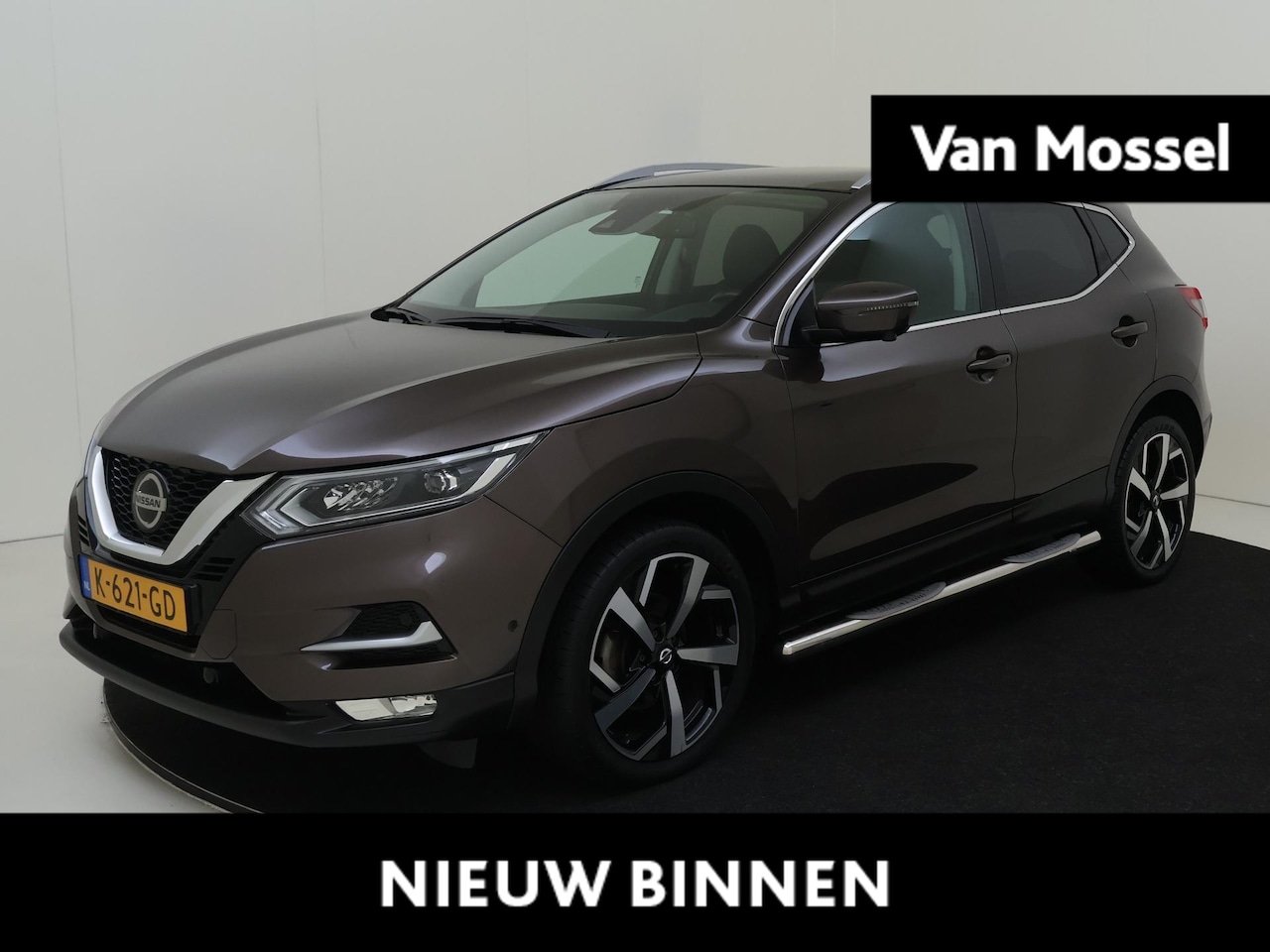 Nissan Qashqai - 1.3 DIG-T Tekna | Automaat | Panoramadak | Rondom camera's | Trekhaak - AutoWereld.nl