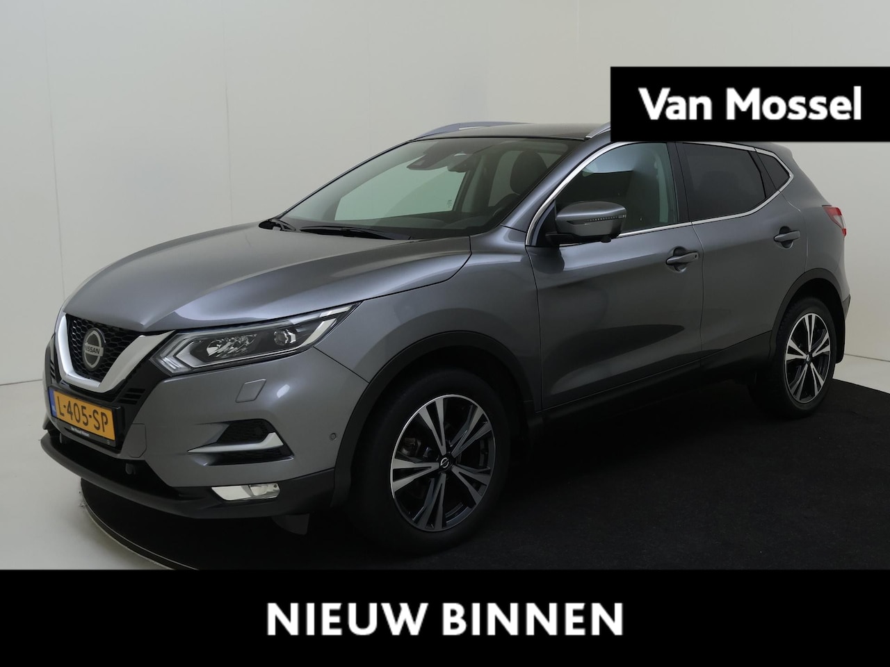 Nissan Qashqai - 1.3 DIG-T Tekna | 18 inch | Panoramadak | Stoelverwarming | Voorruitverwarming | Trekhaak - AutoWereld.nl