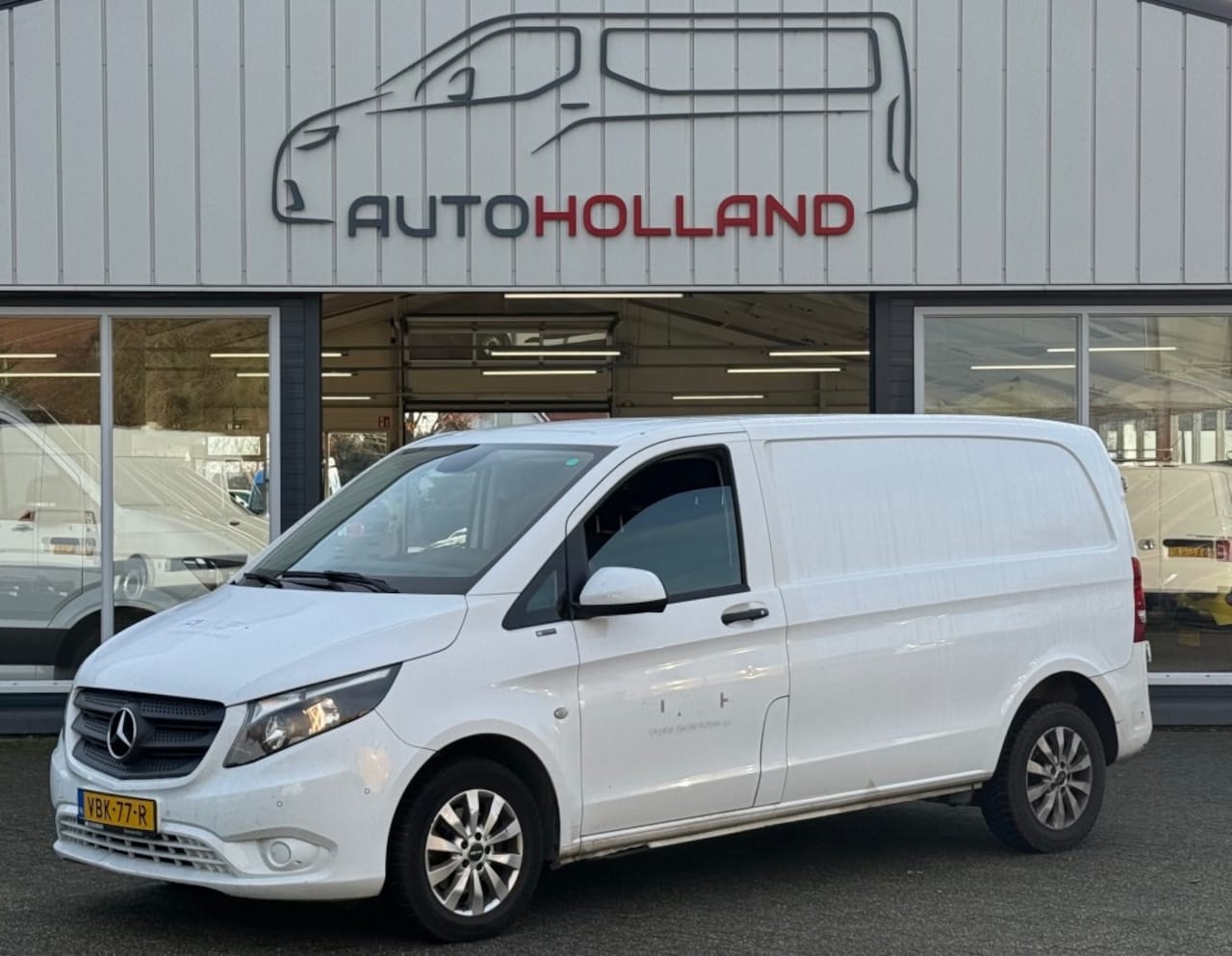 Mercedes-Benz Vito - 114 CDI 100KW 136PK EURO 6 AUTOMAAT AIRCO/ NAVIGATIE/ CRUISE CON - AutoWereld.nl