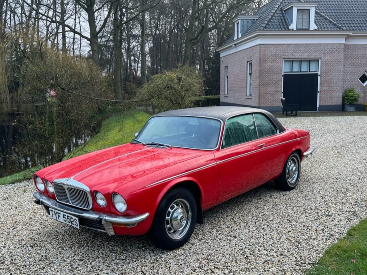 Daimler Six - 4.2 Coupe Sovereign Serie 2 Automaat RHD #ZELDZAAM - AutoWereld.nl