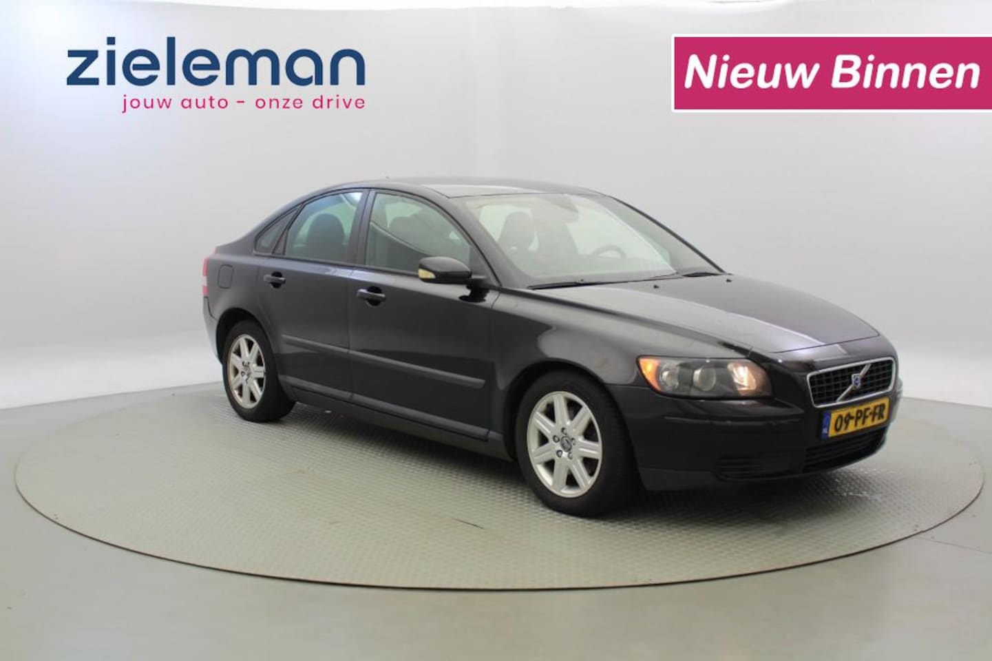 Volvo S40 - 2.4 Kinetic 2.4 Kinetic - AutoWereld.nl