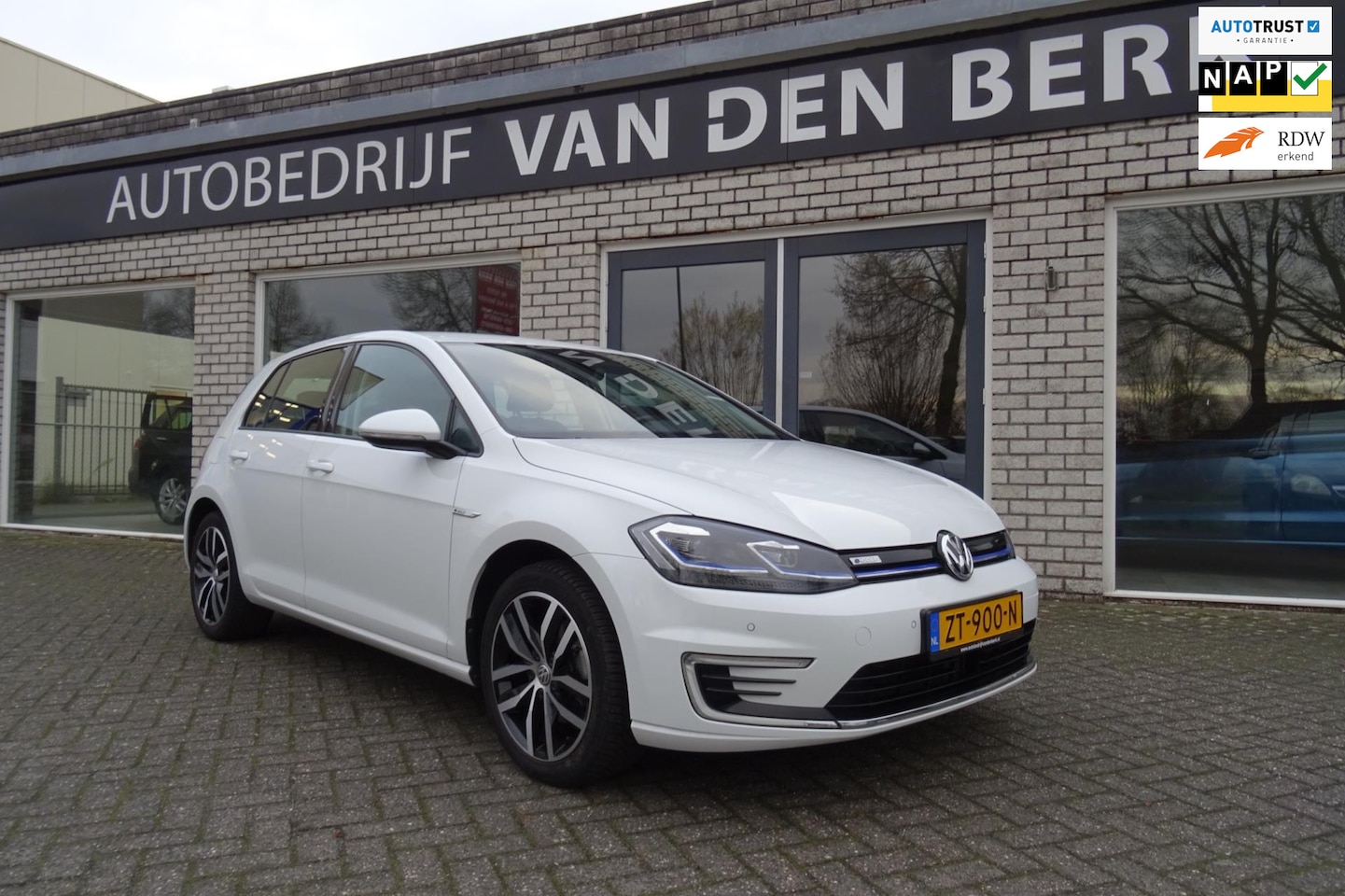 Volkswagen e-Golf - E-Golf incl Warmtepomp - AutoWereld.nl