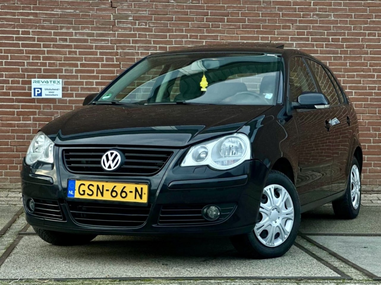 Volkswagen Polo - 1.4-16V Sportline 1.4-16V Sportline - AutoWereld.nl