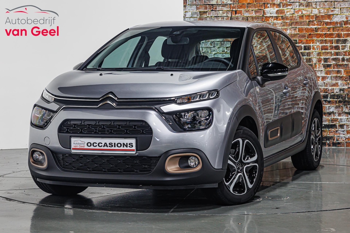 Citroën C3 - 1.2 PureTech Max I Led I Carplay I Rijklaarprijs - AutoWereld.nl