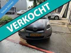 Toyota Yaris - 1.3 VVTi Comfort