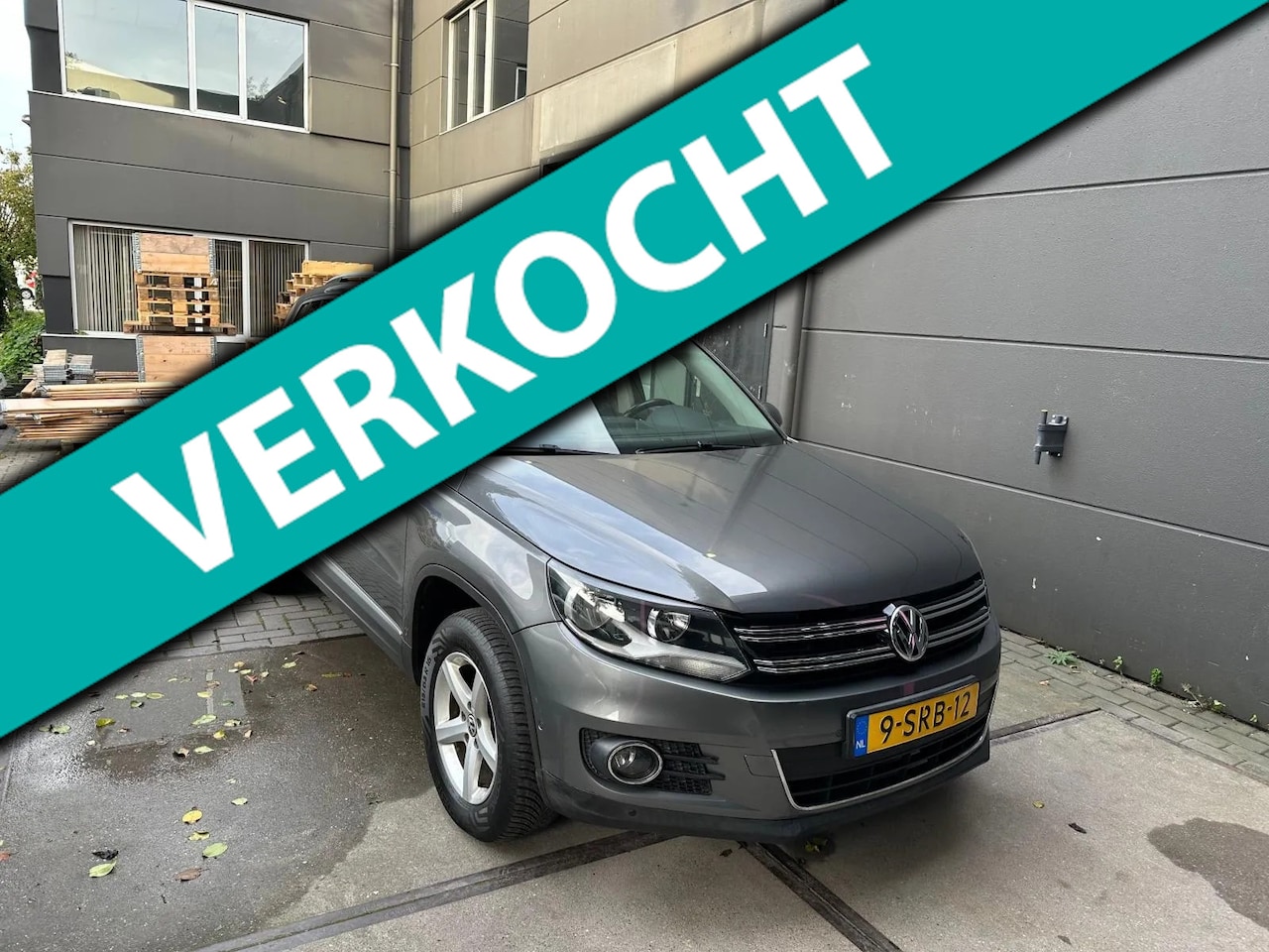 Volkswagen Tiguan - 1.4 TSI Sport&style - AutoWereld.nl