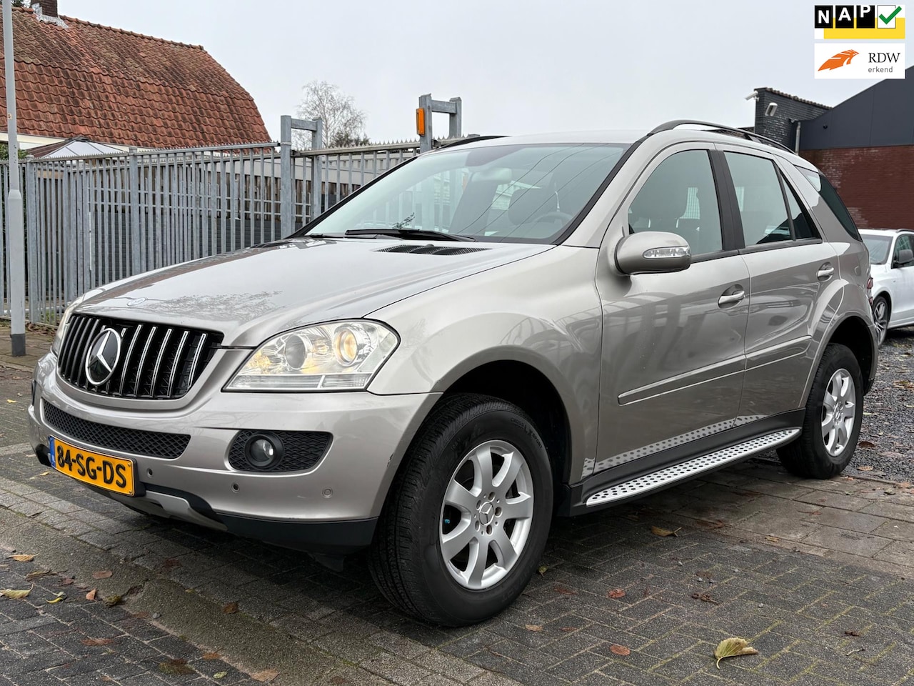 Mercedes-Benz M-klasse - 350 4MATIC| YOUNGTIMER | Nette staat | - AutoWereld.nl