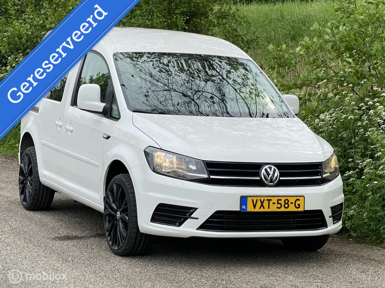 Volkswagen Caddy - Bestel 2.0 TDI DSG BMT BTW / Airco / Navi - AutoWereld.nl