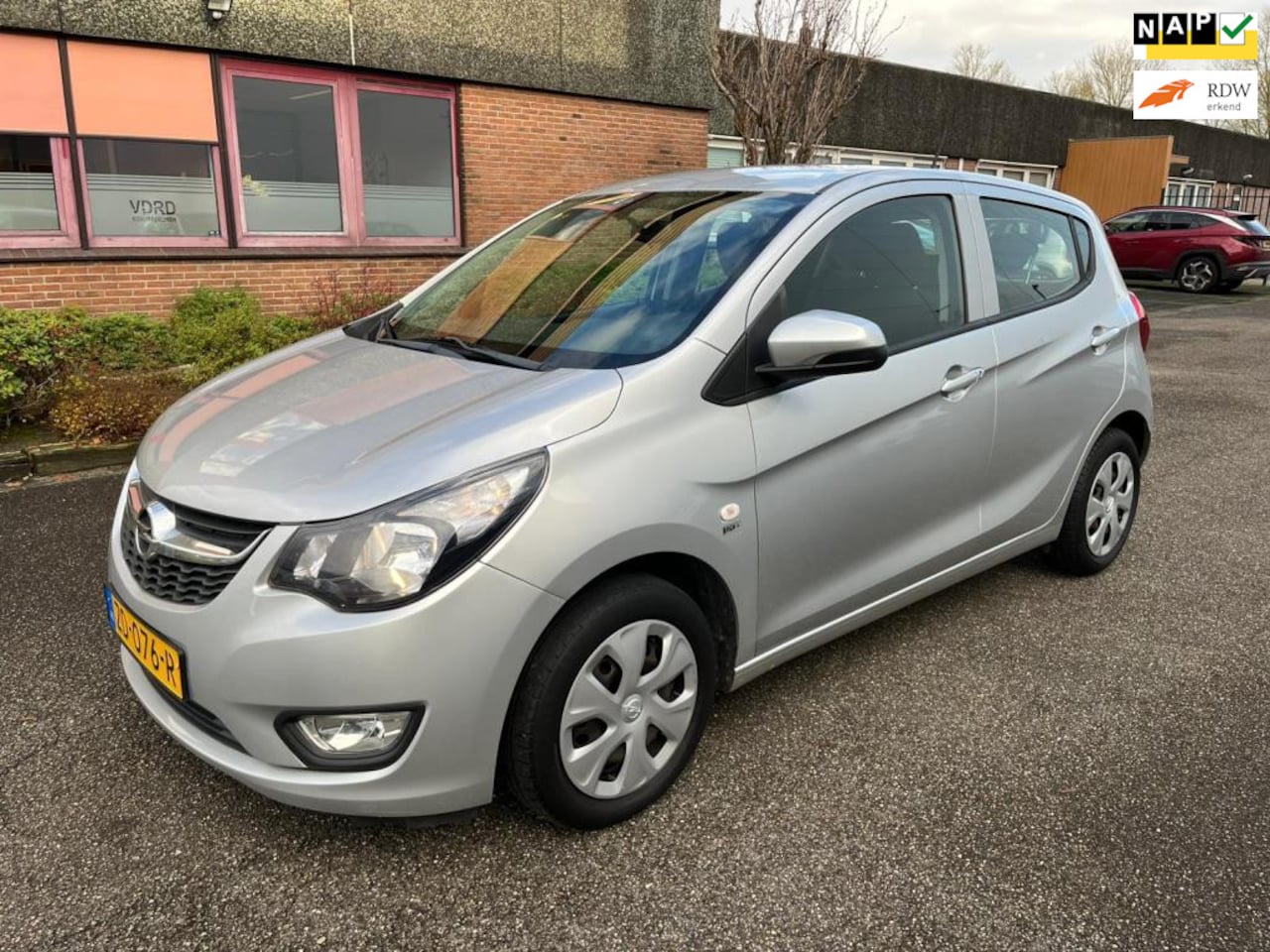 Opel Karl - 1.0 ecoFLEX 120 Jaar Edition Cruise Airco Boekjes N.A.P - AutoWereld.nl