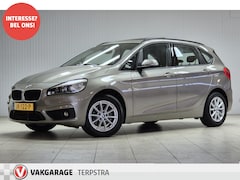 BMW 2-serie Active Tourer - 218i/ Automaat/ LED Koplampen/ Pano-Dak/ AFN Trekhaak/ Stoelverw./ 16''LMV/ Clima/ Navi/ C