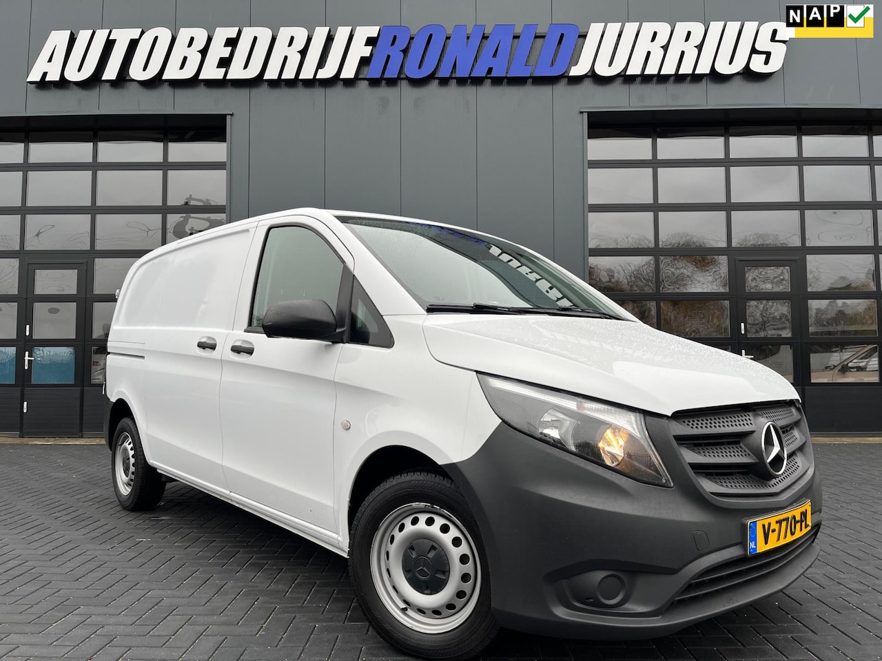 Mercedes-Benz Vito - 109 CDI Lang NL.Auto/Climatronic/Cruise-control/Multi-Stuur/Nette Bus/1Ste Eigenaar - AutoWereld.nl