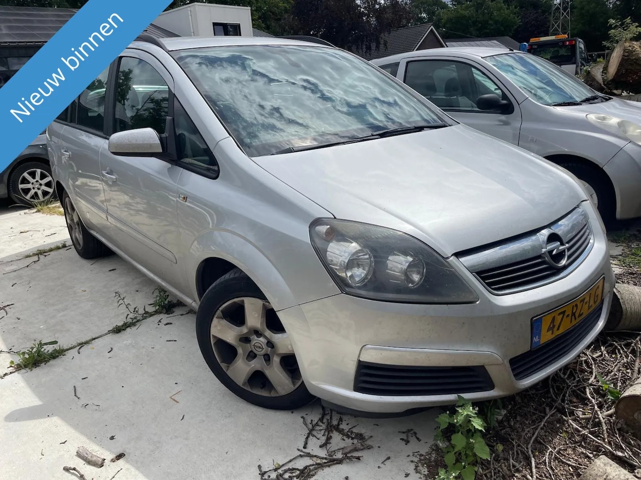 Opel Zafira - 1.8 Executive Airco Zilver - AutoWereld.nl