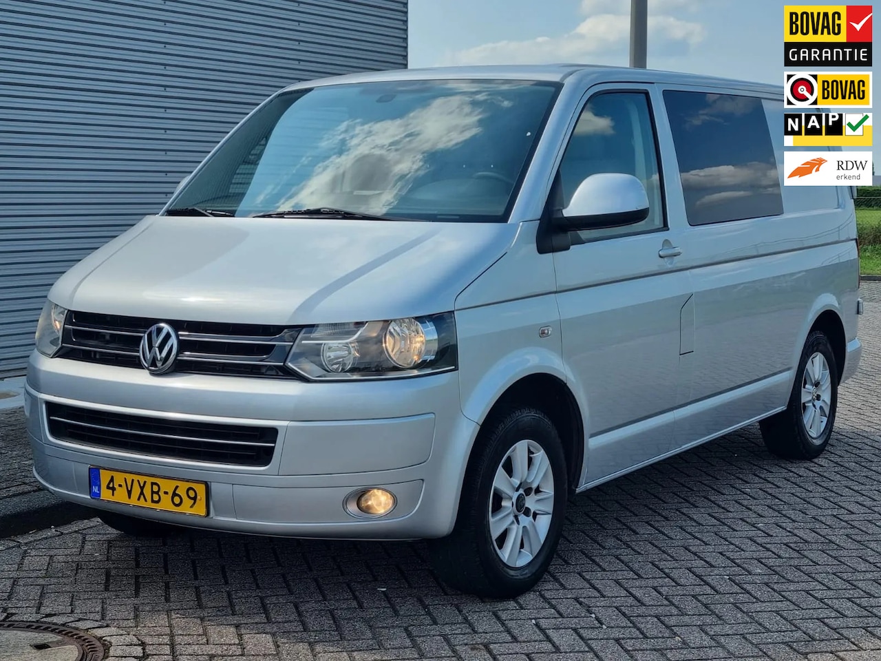 Volkswagen Transporter - 2.0 TDI Bj 2012 Dubb cabine Airco 140Pk H6 - AutoWereld.nl