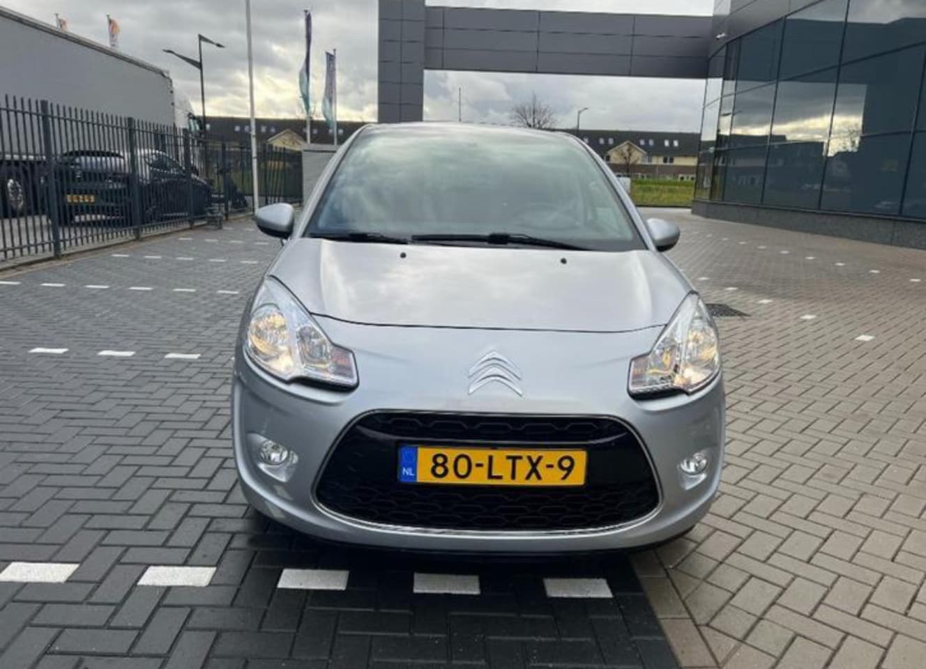 Citroën C3 - 1.6 VTi Exclusive AUTOMAAT 1e Eig Vol Optie Nette Auto Dealer OH! - AutoWereld.nl