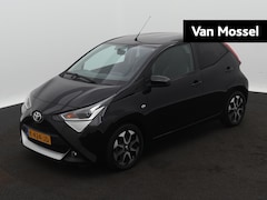 Toyota Aygo - 1.0 VVT-i x-joy | 72pk | Camera | Navigatie | Lichtmetalen Velgen | Climate Control | Crui