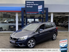 BMW 2-serie Gran Tourer - 218i Essential 7p. / NL-Auto / Automaat / 7-zitplaatsen / Full-LED verlichting / Navigatie