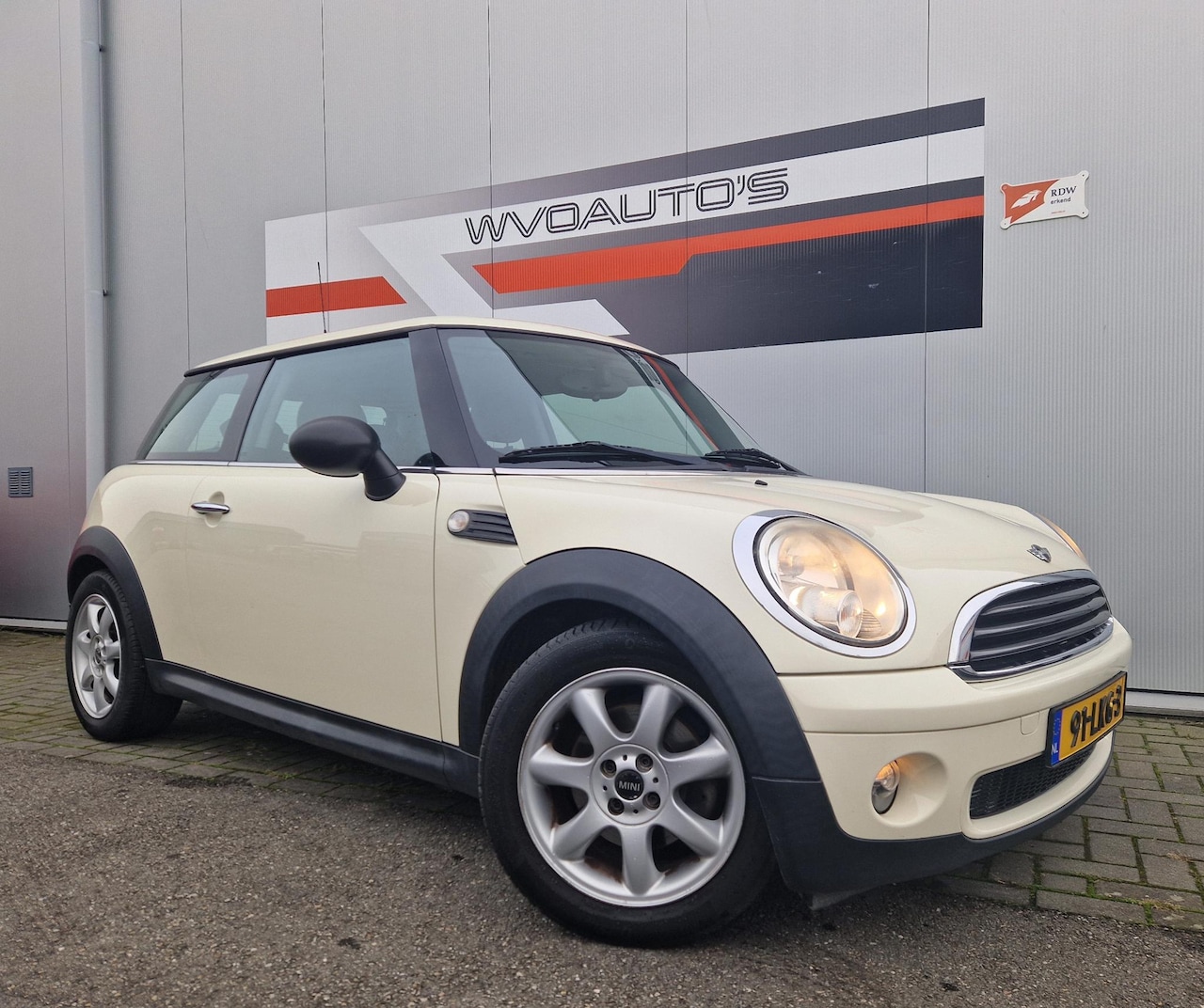 MINI One - Mini 1.6 MINIMALIST Business Line - AutoWereld.nl