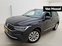 Volkswagen Tiguan - 1.5 TSI Life | Automaat | Trekhaak Elektronisch | Automatische Airco | Adaptieve Cruise Co