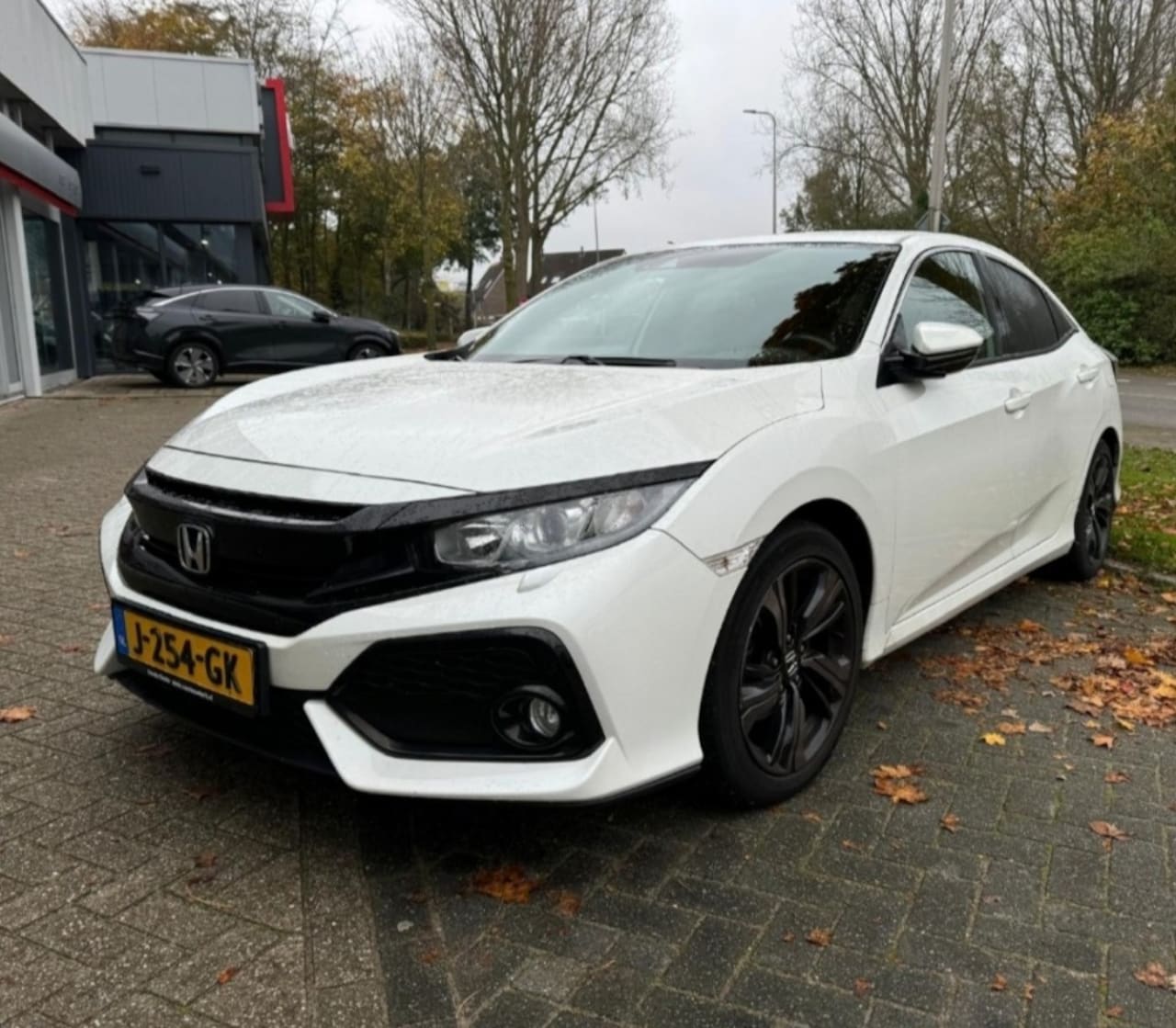 Honda Civic - 1.0 i-VTEC Elegance 1.0 I-VTEC ELEGANCE - AutoWereld.nl