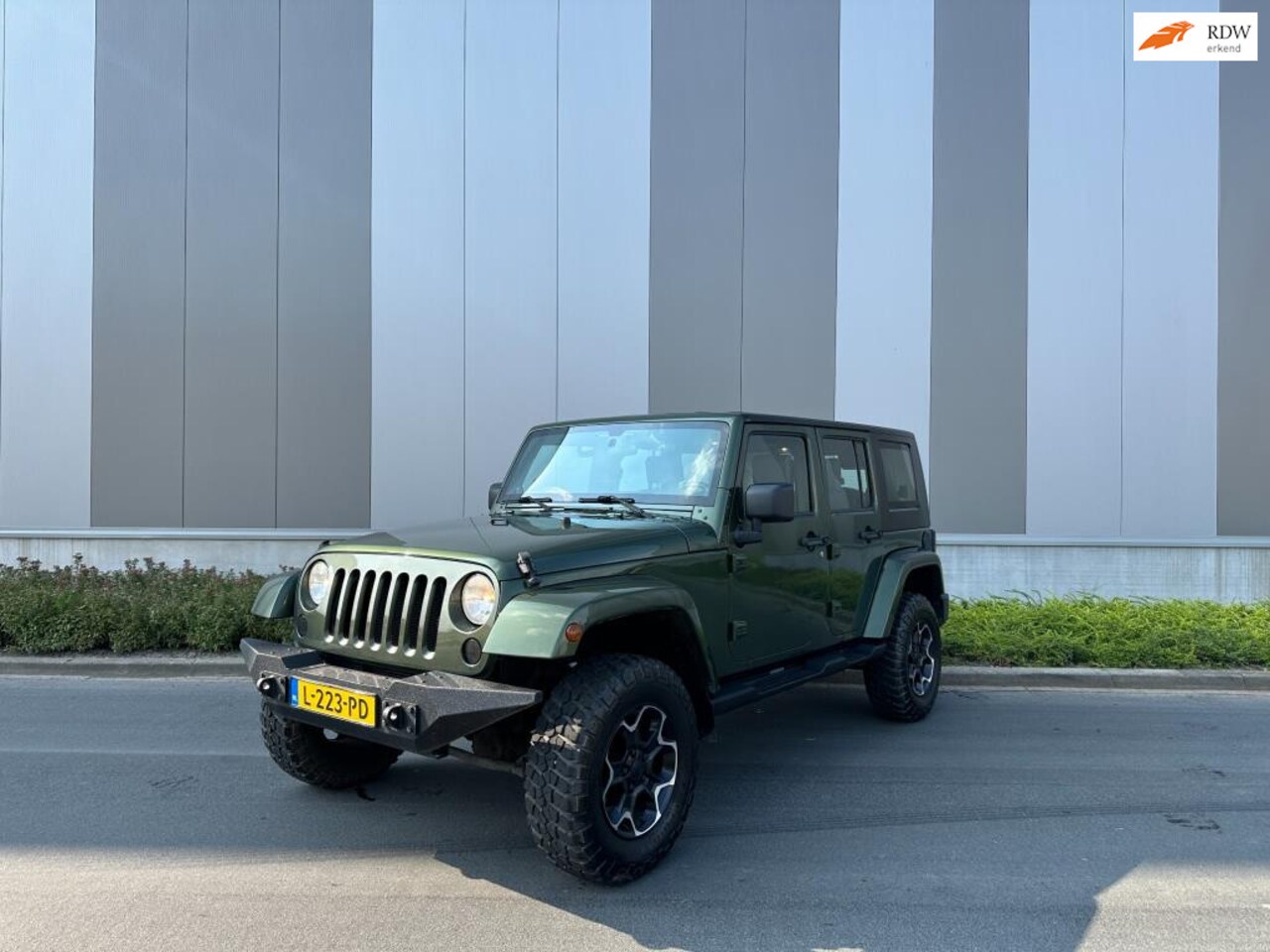 Jeep Wrangler Unlimited - 3.8 Sahara 3.8 Sahara - AutoWereld.nl