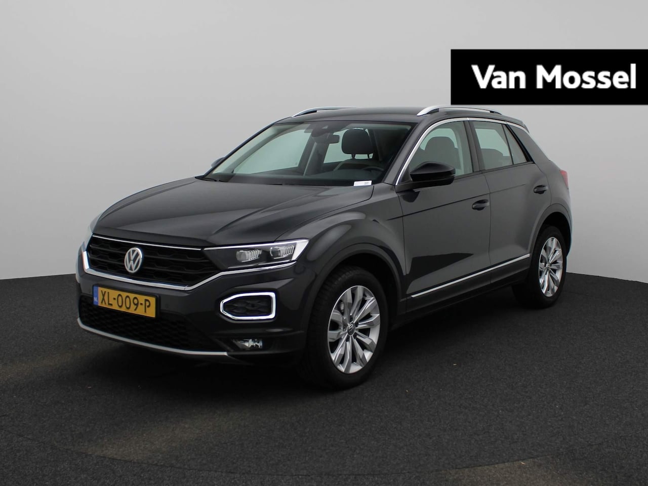 Volkswagen T-Roc - 1.5 TSI Sport | Digital Cockpit PRO | Apple Carplay | Climatronic (Automatische Airco) | L - AutoWereld.nl