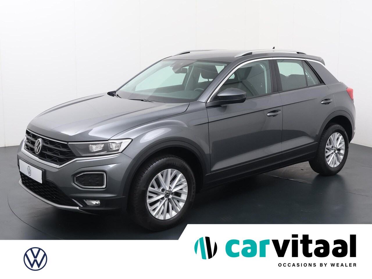 Volkswagen T-Roc - 1.0 TSI Style Business | 115 PK | Apple CarPlay / Android Auto | Draadloze telefoonlader | - AutoWereld.nl