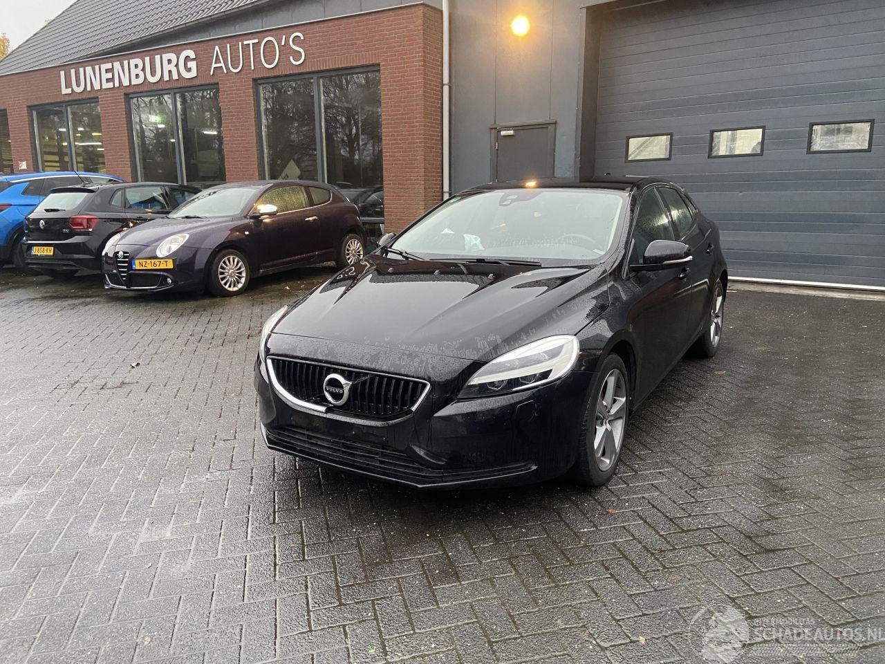 Volvo V40 - V-40 2.0 T3 Nordic+ - AutoWereld.nl