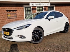 Mazda 3 - 3 2.0 S.A. 120 GT-M, STUURVERWARMING, STOELVERWARMING, HEAD-UP DIS