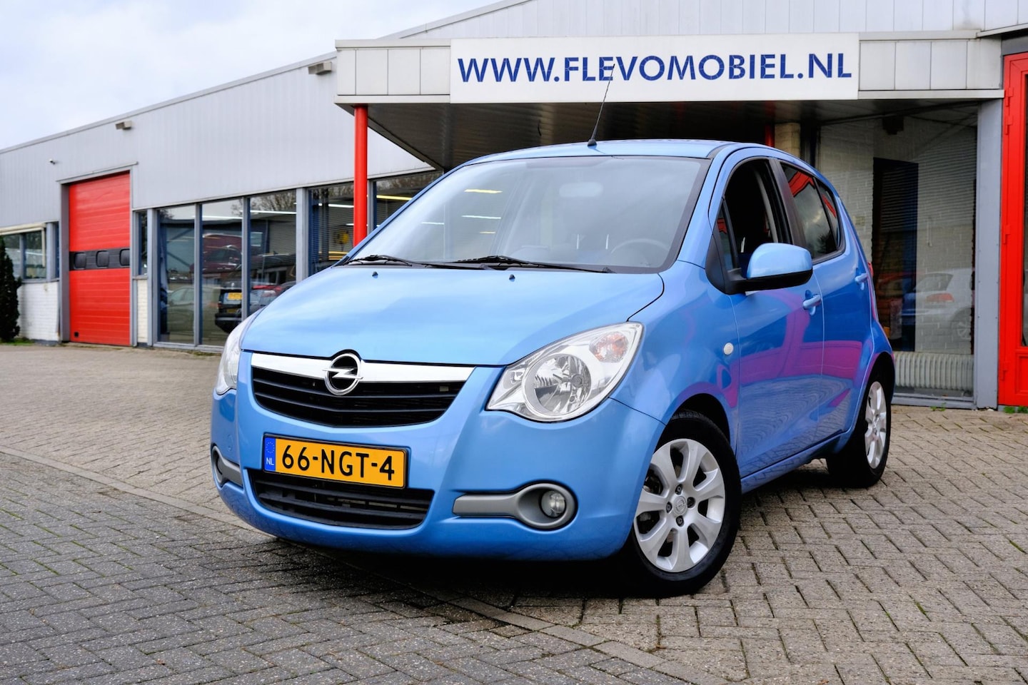 Opel Agila - 1.0 Edition 5-drs *12.500km!* Navi|Airco|LMV - AutoWereld.nl