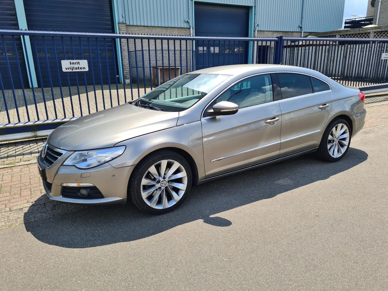 Volkswagen Passat CC - 1.8 TSI *CLIMA*NAVI*LEER*CV*18 INCH - AutoWereld.nl