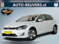 Volkswagen e-Golf - e-Golf / Navi / ACC / CarPlay / LED