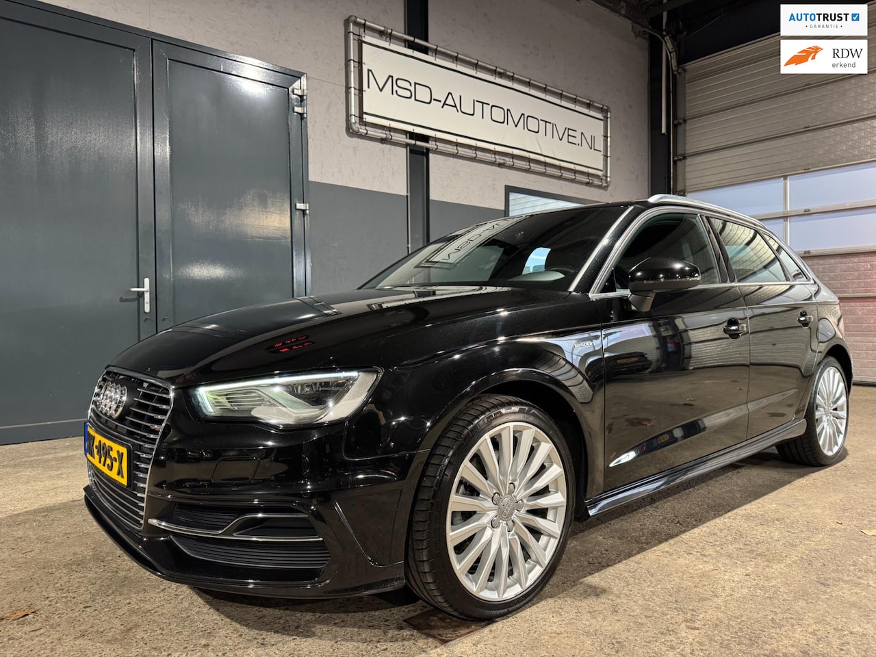 Audi A3 Sportback - 1.4 e-tron PHEV Ambition Pro Line plus S-Line Panoramadak B&O - AutoWereld.nl