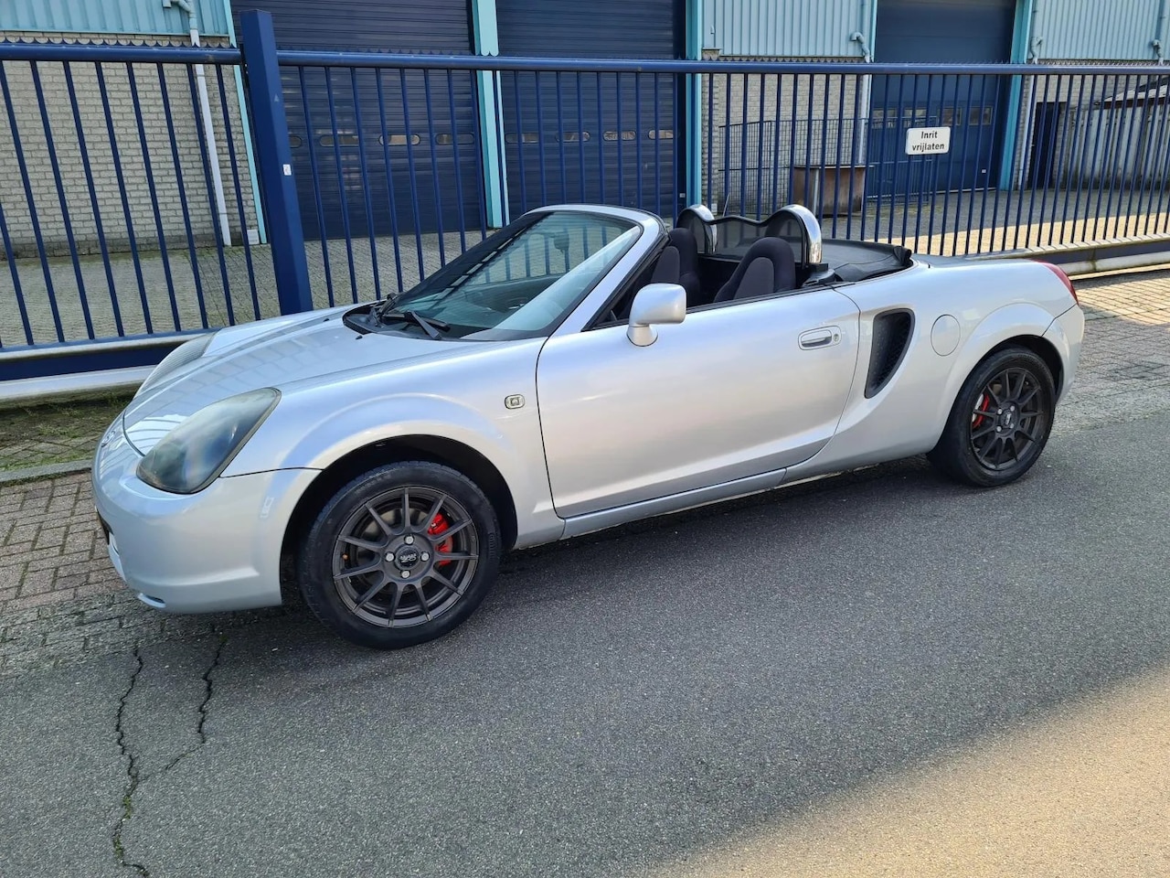 Toyota MR 2 - 1.8 16V VVT-i SPORT EDITION *186.501 KM*CV*ELEC.RAMEN - AutoWereld.nl