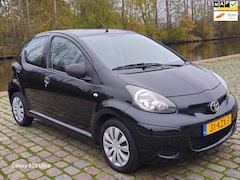 Toyota Aygo - 1.0-12V Access 2e eigenaar dealer onderhouden airco cv op afs elektrische ramen