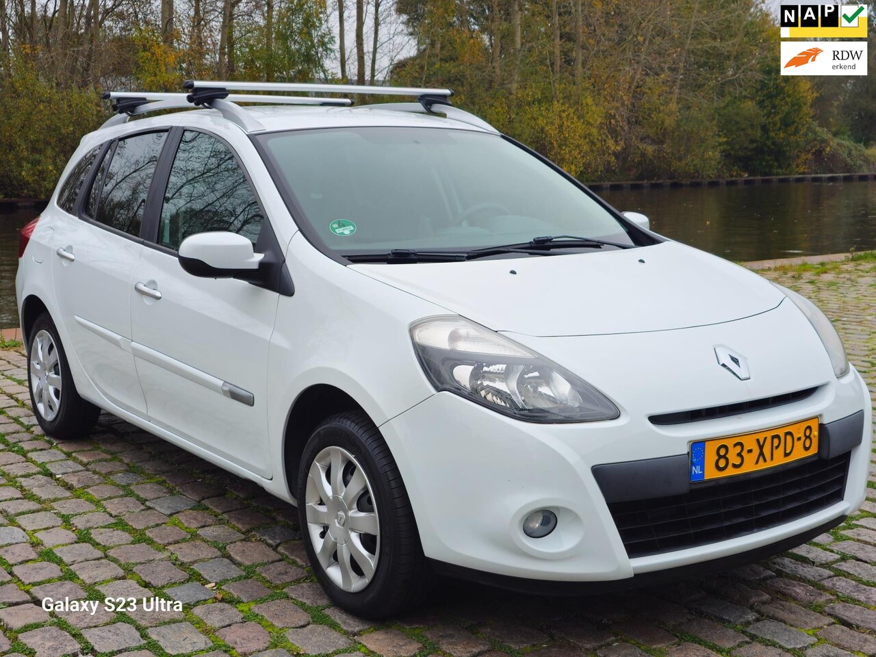 Renault Clio Estate - 1.2-16V Authentique 1e eigenaar zeer mooi auto airco cruis control - AutoWereld.nl