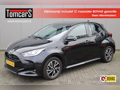 Toyota Yaris - 1.5 VVT-i 125PK Dynamic Navigatie/Camera/Adaptive-Cruise/DAB