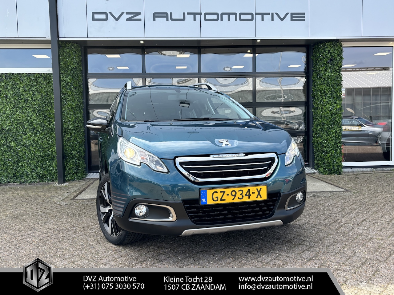 Peugeot 2008 - 1.2 PT 110PK Urban Cross | Clima | PDC | Navi - AutoWereld.nl