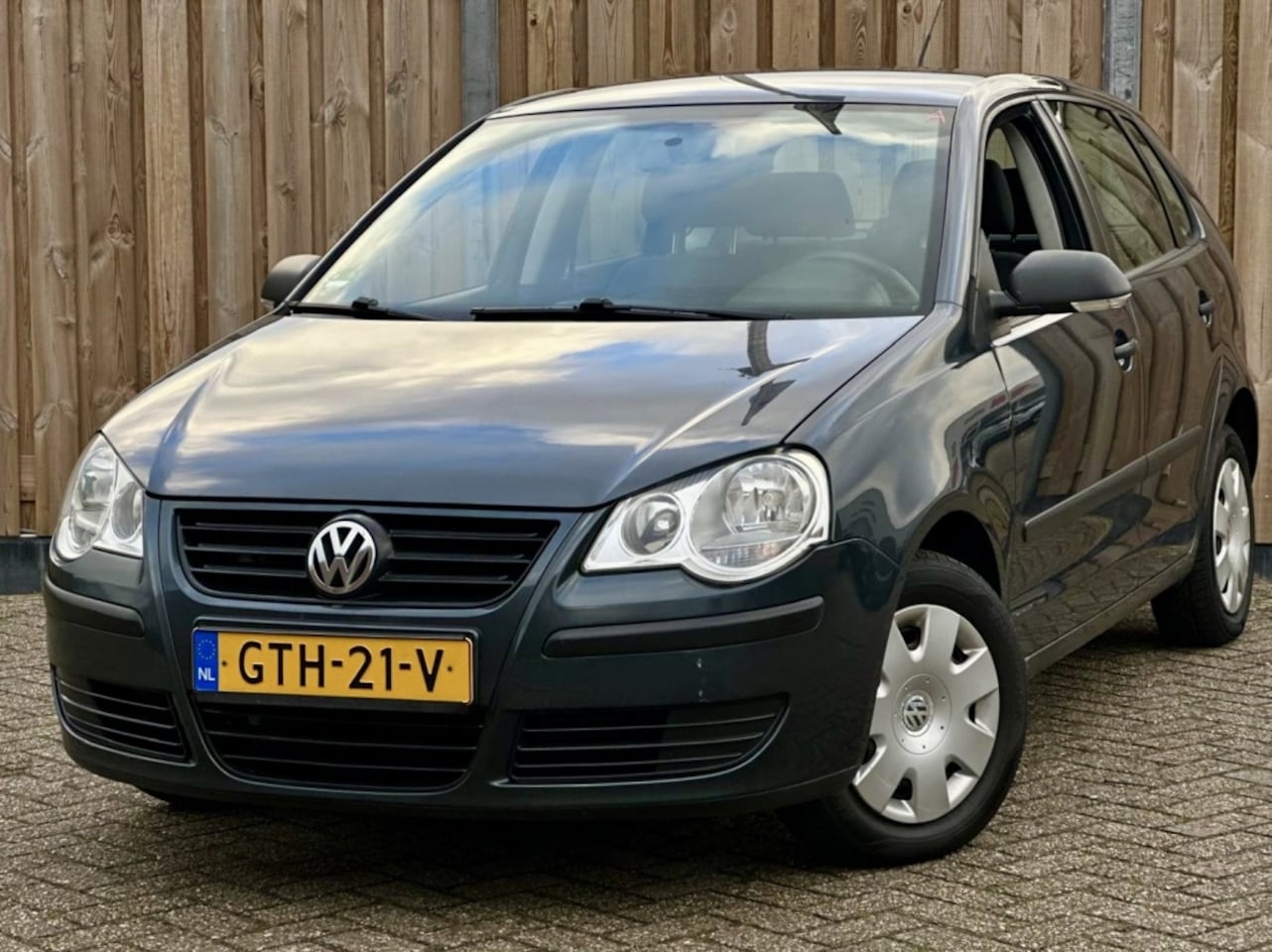 Volkswagen Polo - 1.2-12V Comfortline 1.2-12V Comfortline - AutoWereld.nl