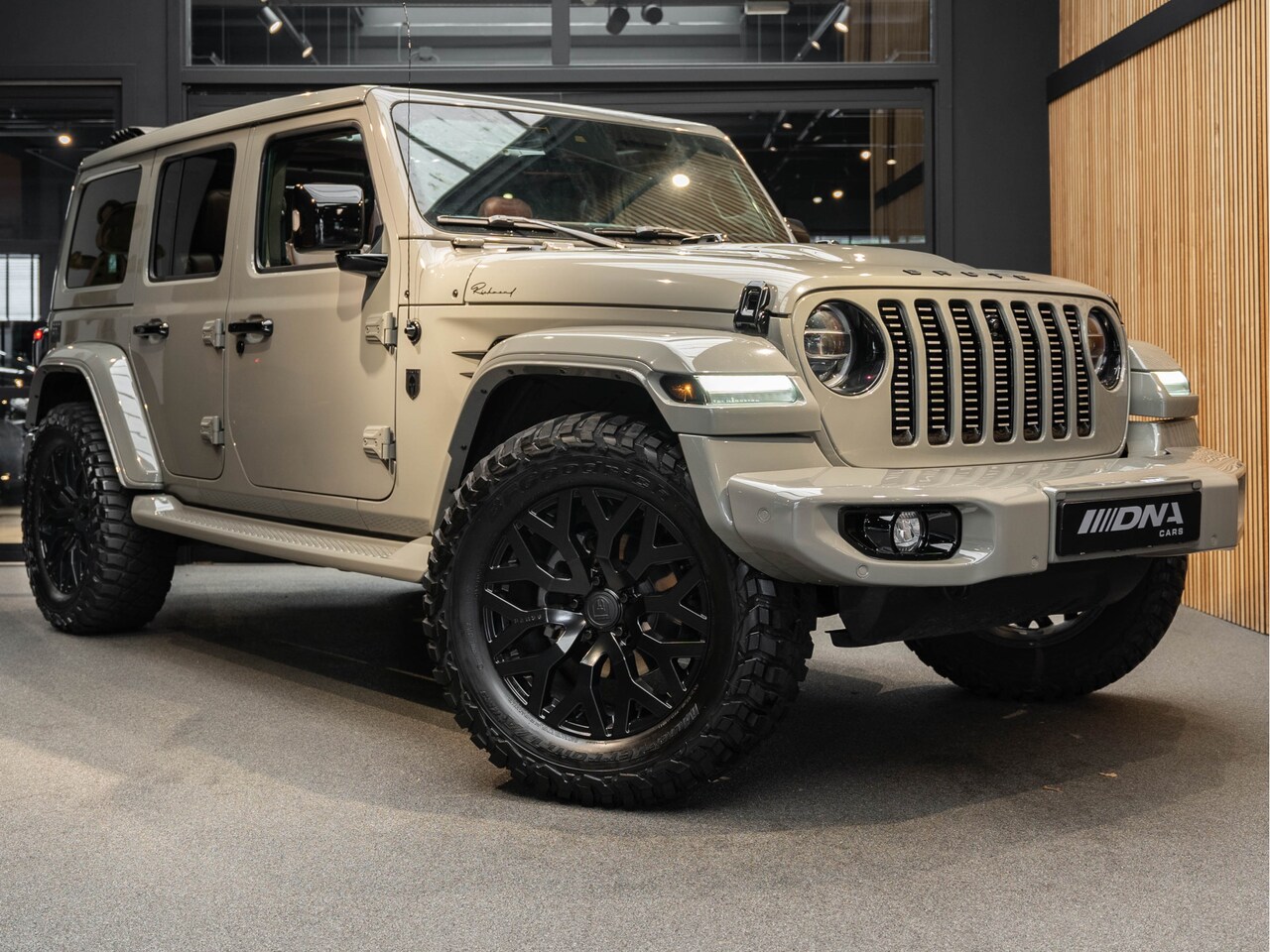 Jeep Wrangler Unlimited - BRUTE Richmond BRUTE 4xe 380 Elektrisch Vouwdak - AutoWereld.nl