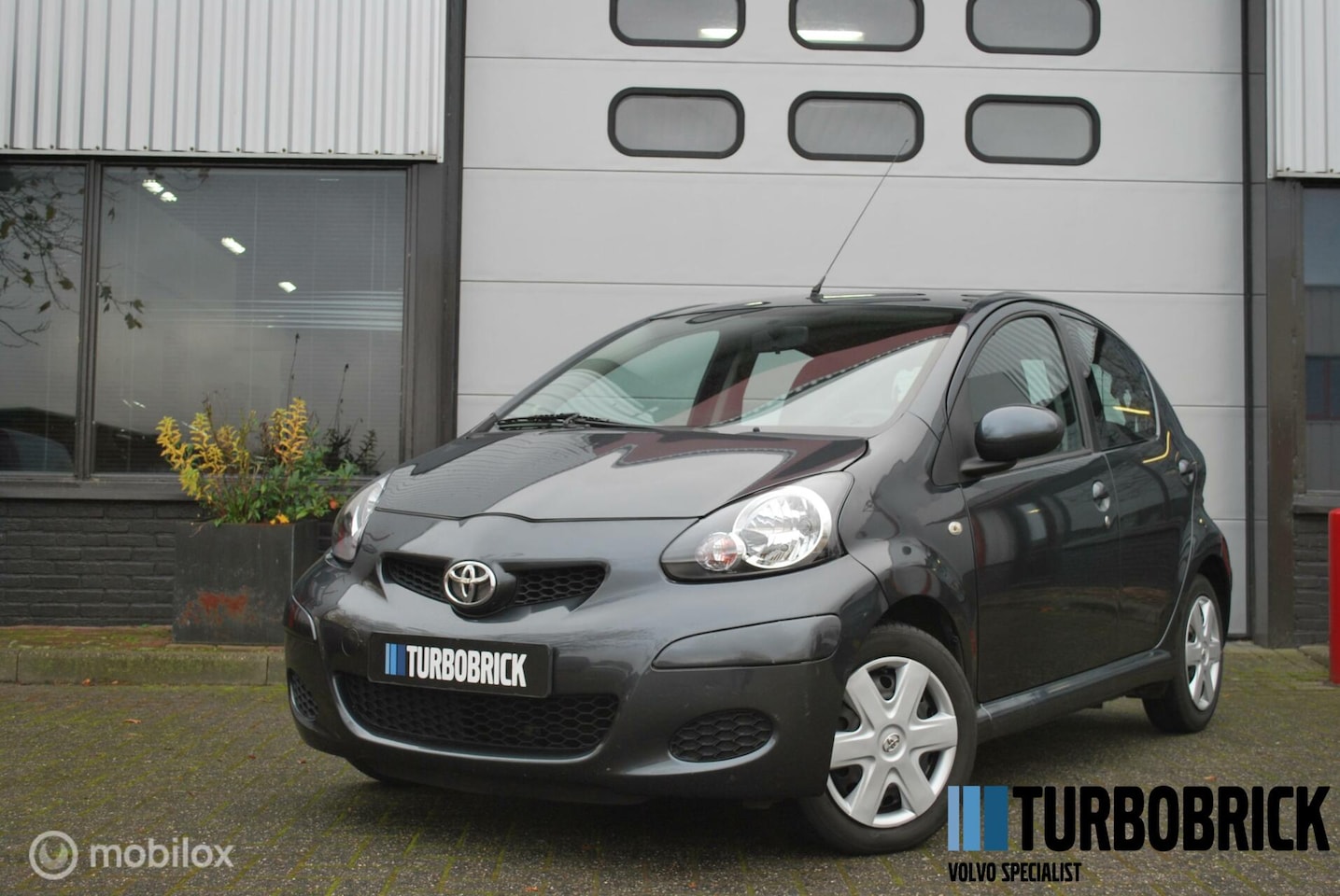 Toyota Aygo - 1.0-12V Comfort | Airco | 5DRS | nieuwe APK+OH beurt | el. ramen+CV - AutoWereld.nl