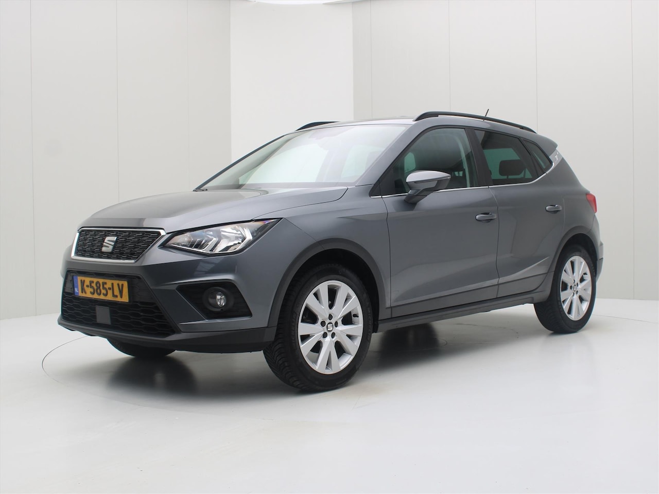 Seat Arona - 1.0 TSI 95pk Xcellence [ CLIMATE+LMV+CARPLAY+TREKHAAK+CRUISE+PDC ] - AutoWereld.nl