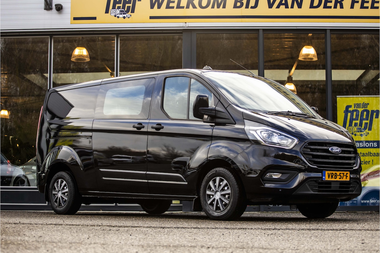 Ford Transit Custom - 300 2.0 TDCI L2H1 Trend DC 300 2.0 TDCI L2H1 Trend DC EX.BTW - AutoWereld.nl