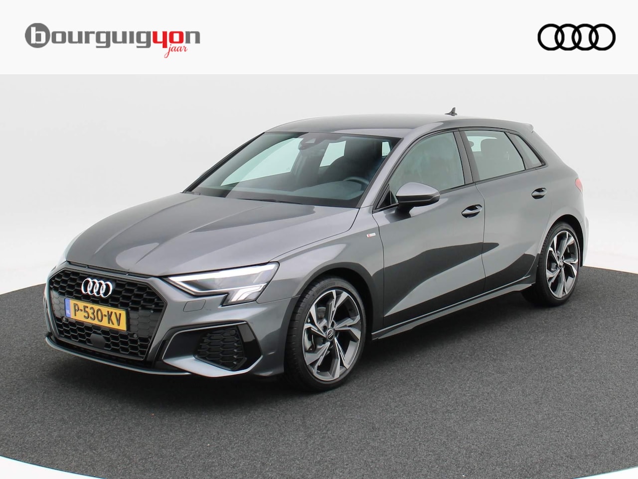 Audi A3 Sportback - 30 TFSi Automaat S-Line | Full LED | Navigatie | 18 Inch | Zwart Optiek | Parkeersensoren - AutoWereld.nl