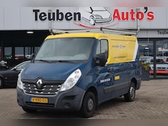 Renault Master - T28 2.3 dCi L1H2 Imperiaal, Navigatie, Trekhaak, Rechter zijdeur, Bus moet nog gereinigd w