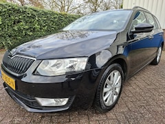 Skoda Octavia Combi - 1.2 TSI Greentech Ambition Businessline CLIMAT/CRUISE/NAVI/PDC.A 110PK