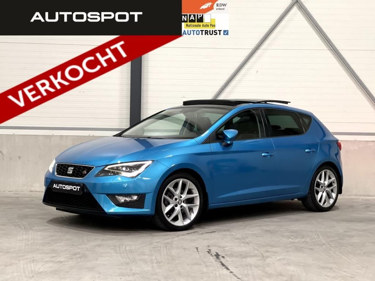 Seat Leon - 1.4 TSI FR Dynamic 150pk PANO NAVI LED LEDER - AutoWereld.nl