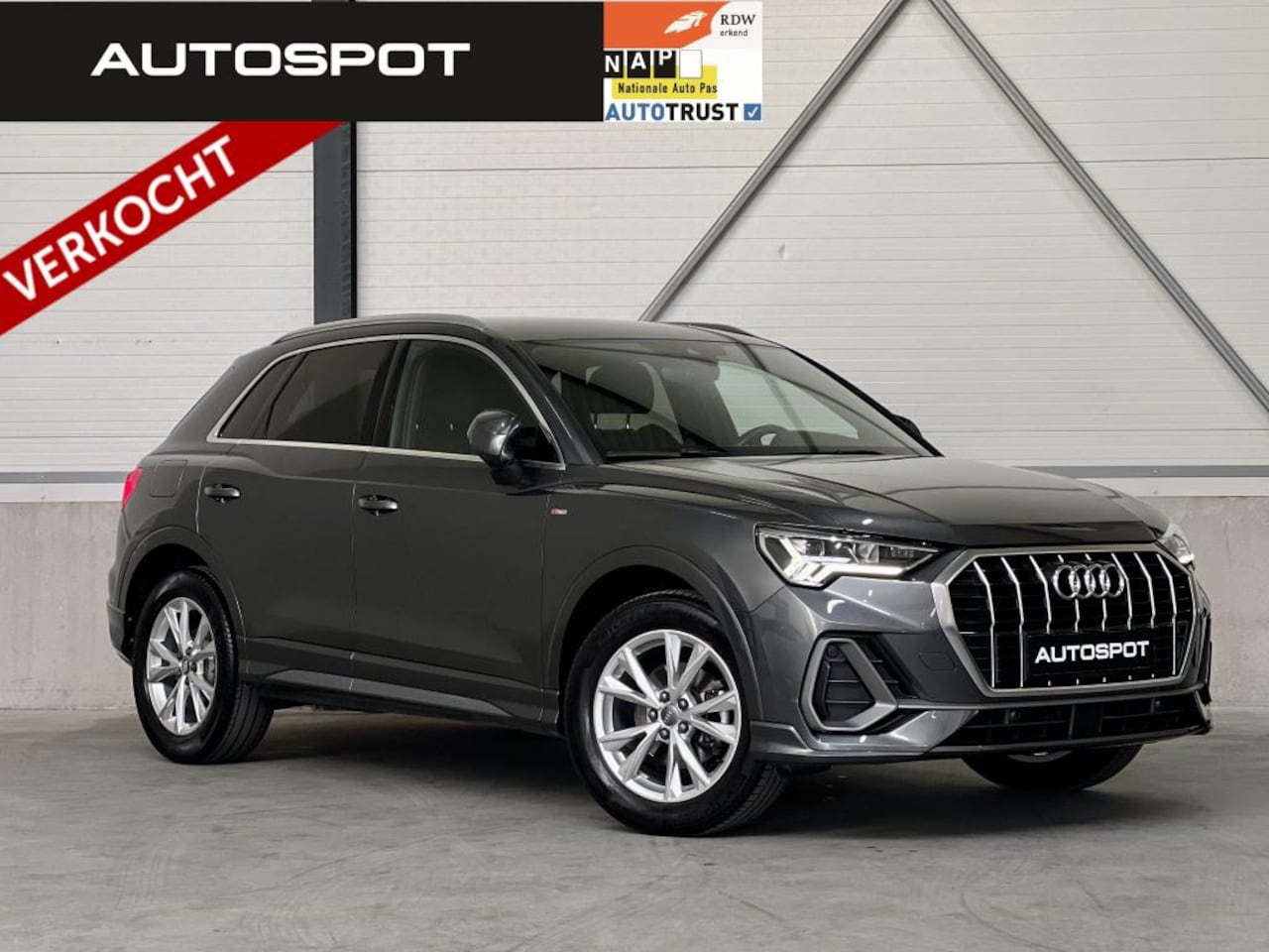 Audi Q3 - 35 TFSI S Line Navi Matrix Leder Keyless Virtual - AutoWereld.nl